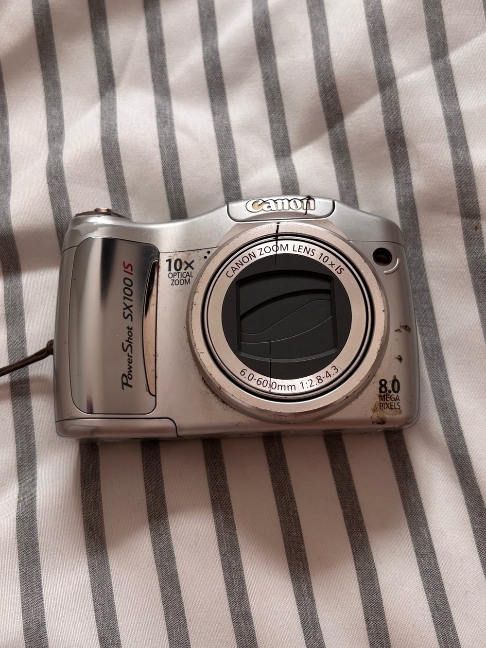 Canon Silver Compact Point-and-Shoot Digital Camera